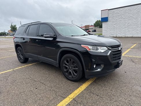 Used 2020 Chevrolet Traverse RS FWD image 16