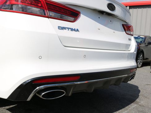 Used 2016 Kia Optima SX w/ Chrome Wheel Package image 12