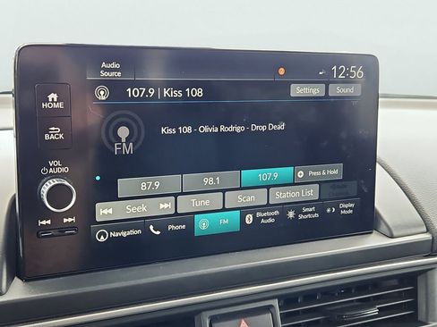 Certified 2023 Honda Pilot Touring image 31