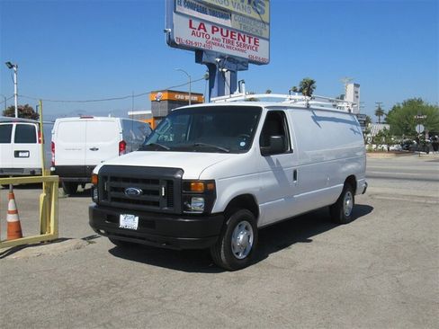 Used 2013 Ford E-150 and Econoline 150 image 1