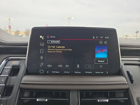 Used 2023 GMC Yukon SLT RWD image 8