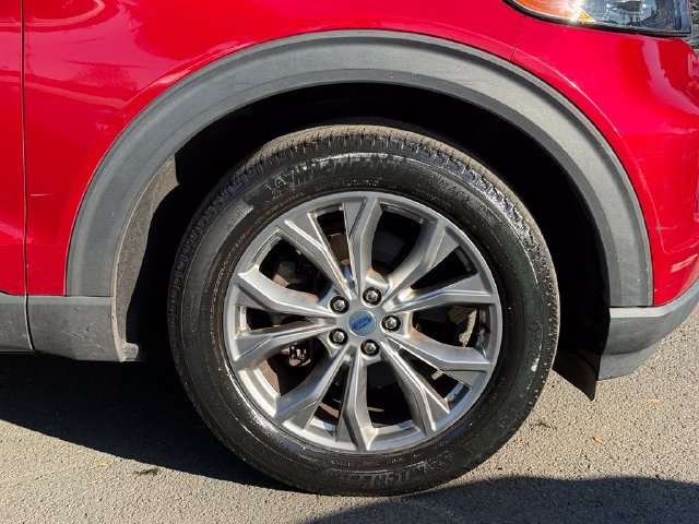 Used 2022 Ford Explorer XLT w/ Equipment Group 202A AWD/4WD image 5