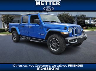 Used 2023 Jeep Gladiator Overland video 1