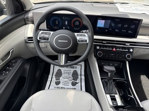 New 2026 Hyundai Tucson SEL FWD image 14