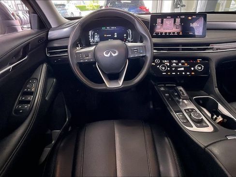 Used 2025 INFINITI QX60 Luxe AWD/4WD image 5
