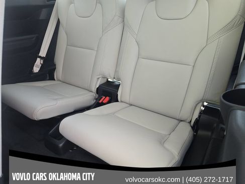 Used 2026 Volvo XC90 B6 Ultra w/ Protection Package AWD/4WD image 32