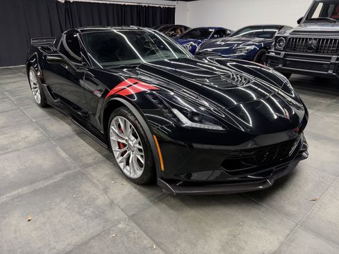 Used 2016 Chevrolet Corvette Z06 w/ 3LZ Preferred Equipment Group image 9