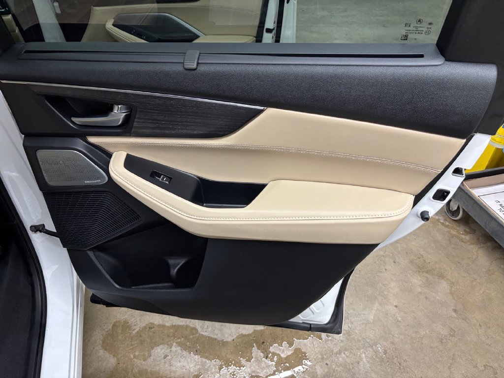 Certified 2025 Acura MDX w/ Advance Package AWD/4WD image 20