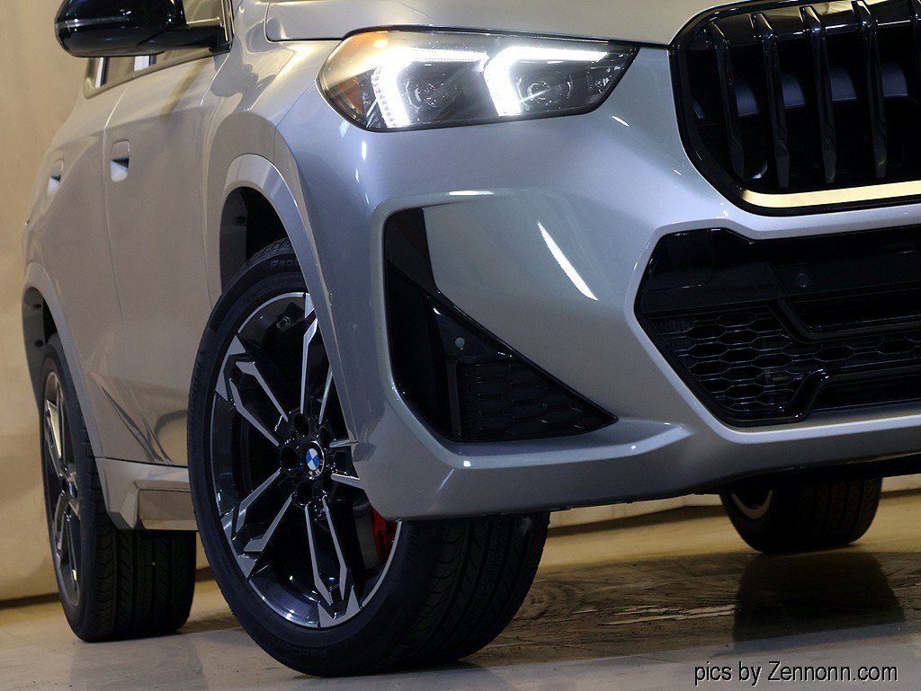 New 2027 BMW X1 xDrive28i AWD/4WD image 4