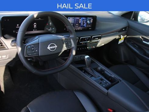 New 2026 Nissan Sentra SR w/ SR Premium Package FWD image 4