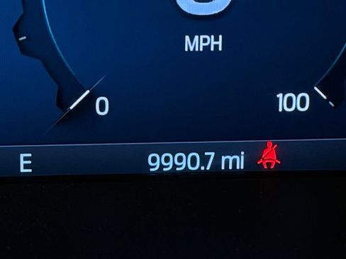 Used 2024 Ford F350 Limited w/ FX4 Off-Road Package image 15