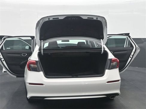 Used 2023 Honda Civic Sport image 40