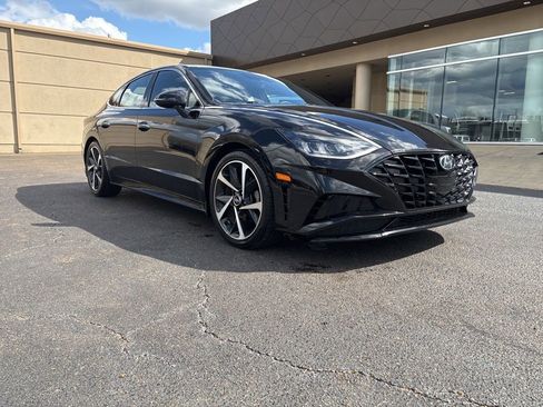 Used 2022 Hyundai Sonata SEL Plus image 3