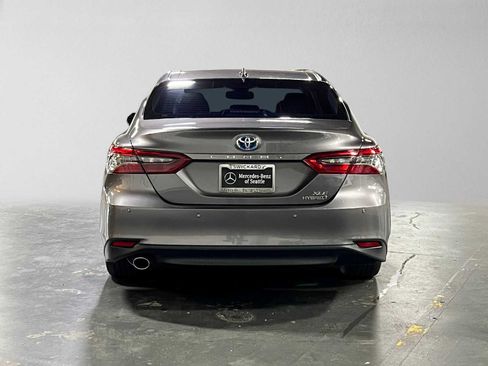 Used 2023 Toyota Camry XLE w/ Navigation Package FWD image 4