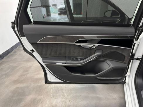 Used 2020 Audi S8 L w/ Full Leather Package image 45