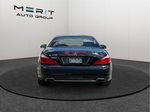Used 2013 Mercedes-Benz SL 550 image 7