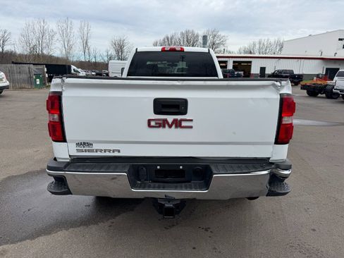 Used 2019 GMC Sierra 2500 4x4 Crew Cab w/ Sierra Convenience Package image 4