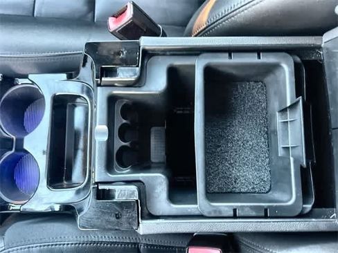 Used 2010 Ford Escape Limited image 27