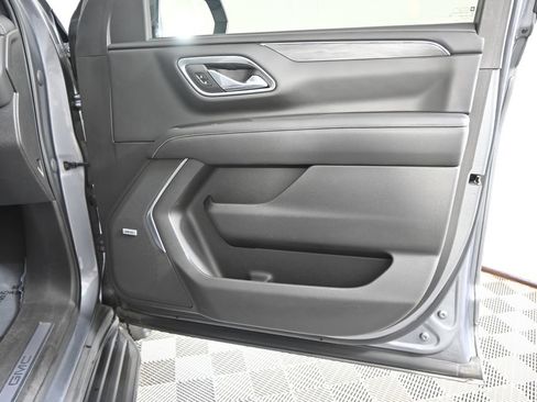 Used 2021 GMC Yukon SLT w/ SLT Luxury Plus Package AWD/4WD image 12