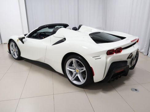 Certified 2025 Ferrari SF90 Spider AWD/4WD image 41
