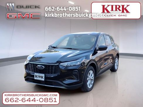Used 2025 Ford Escape Active FWD image 1