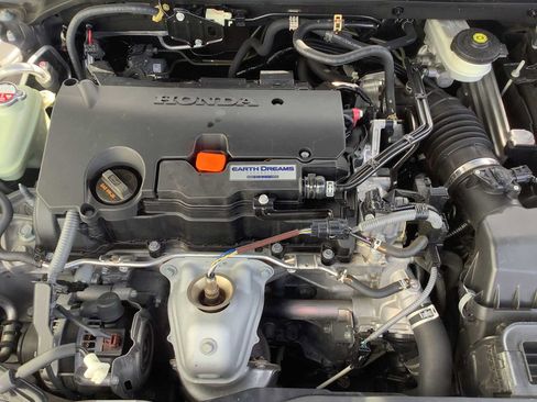 Used 2019 Honda Civic LX image 8