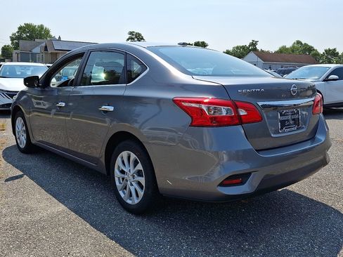 Used 2018 Nissan Sentra SV FWD image 4
