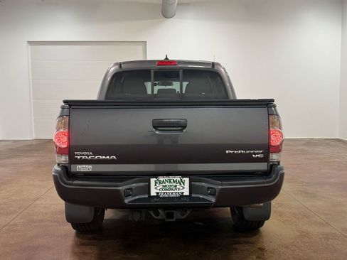 Used 2015 Toyota Tacoma PreRunner w/ TRD Sport Package RWD image 24