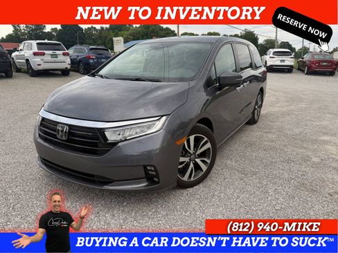 Used 2022 Honda Odyssey Touring image 1