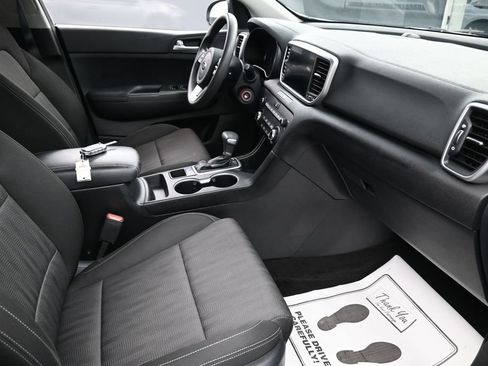 Used 2022 Kia Sportage LX FWD image 30