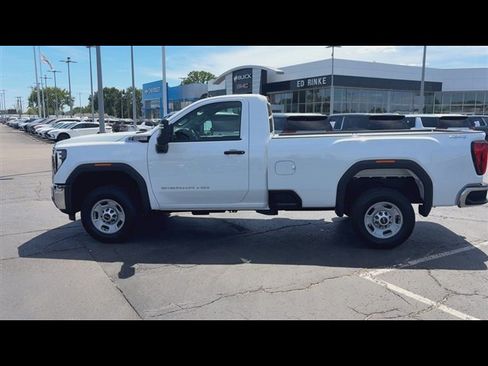 Used 2024 GMC Sierra 2500 Pro w/ 1SA Pro Safety Plus Package AWD/4WD image 5