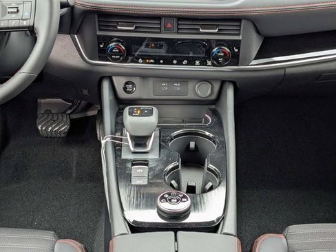 New 2026 Nissan Rogue SV image 21