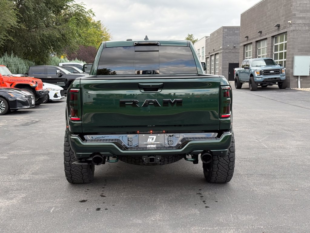 Used 2027 RAM 1500 4x4 Crew Cab image 12