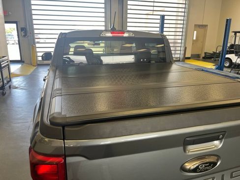 Used 2024 Ford Maverick XLT w/ XLT Luxury Package AWD/4WD image 8
