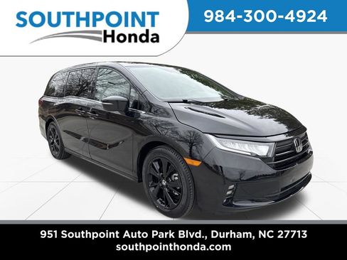 Used 2023 Honda Odyssey Sport image 1