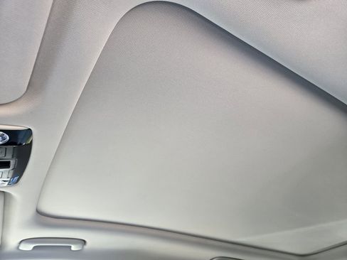 New 2026 Kia Sorento S w/ S Panoramic Sunroof Package FWD image 18