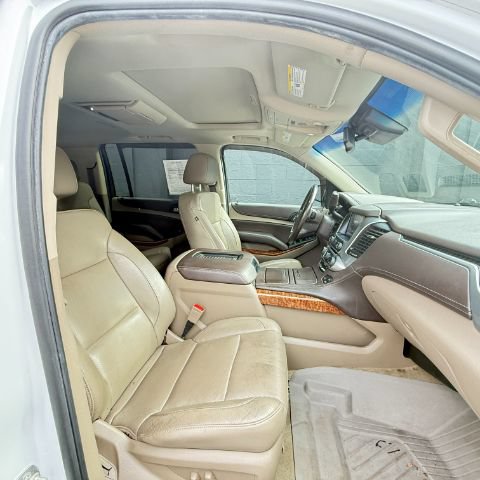 Used 2019 Chevrolet Suburban Premier AWD/4WD image 10