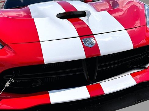 Used 2017 Dodge Viper GTC w/ GTS Interior Package RWD image 31