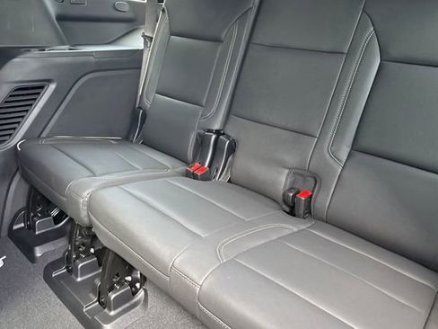 New 2026 GMC Yukon Elevation w/ Elevation Premium Package AWD/4WD image 18