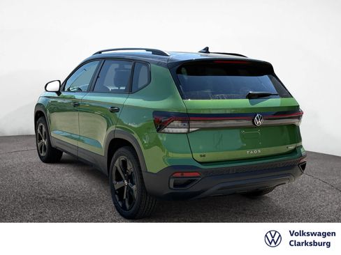 New 2026 Volkswagen Taos SE AWD/4WD image 7