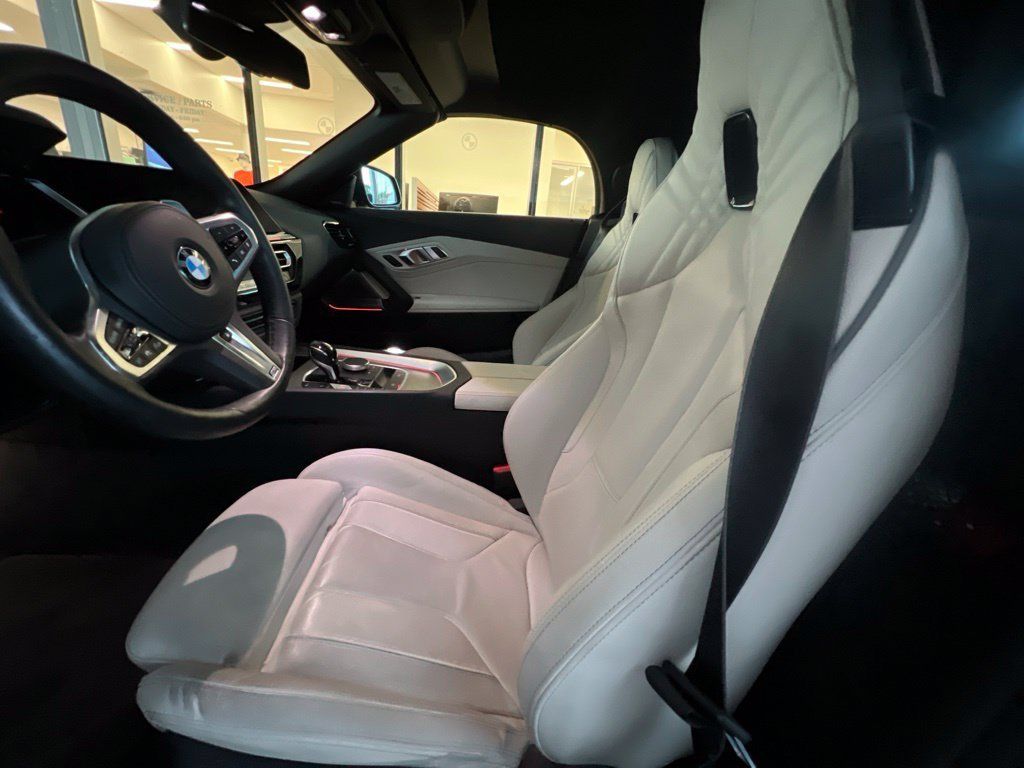 Used 2023 BMW Z4 sDrive30i w/ Premium Package RWD image 13