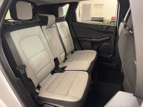 Used 2023 Ford Escape Active image 36
