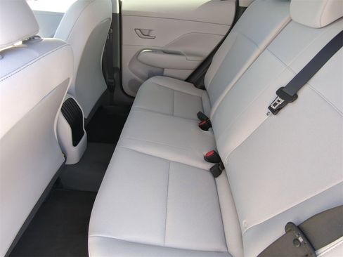 New 2026 Hyundai Kona SE image 16