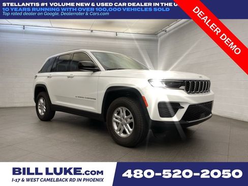 New 2025 Jeep Grand Cherokee Laredo image 1