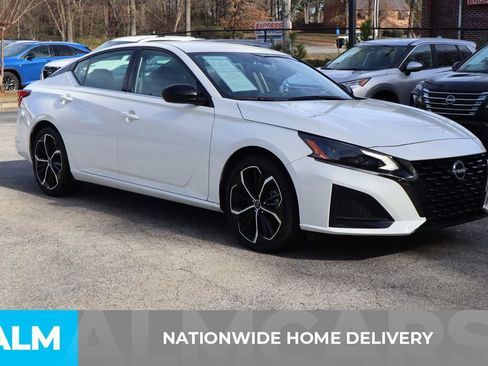 Used 2025 Nissan Altima 2.5 SR FWD image 5