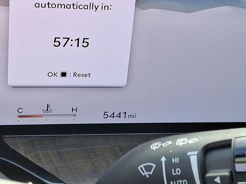 Used 2025 Genesis GV80 3.5T Prestige image 13