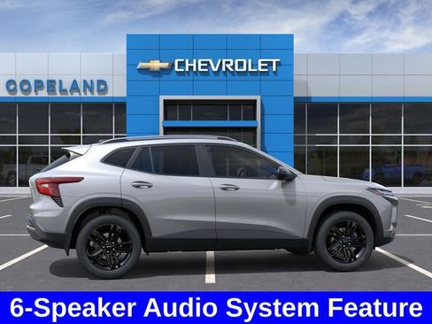 New 2026 Chevrolet Trax ACTIV w/ Sunroof Package FWD image 6