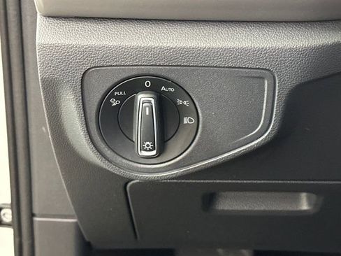 Used 2021 Volkswagen Atlas SE w/ Panoramic Sunroof Package image 19