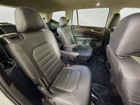 Certified 2025 Volkswagen Atlas SEL AWD/4WD image 27