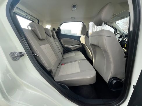 Used 2021 Ford EcoSport S image 20